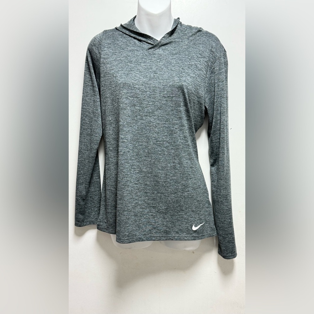 Nike Women's Gray Long Sleeve Top Size M